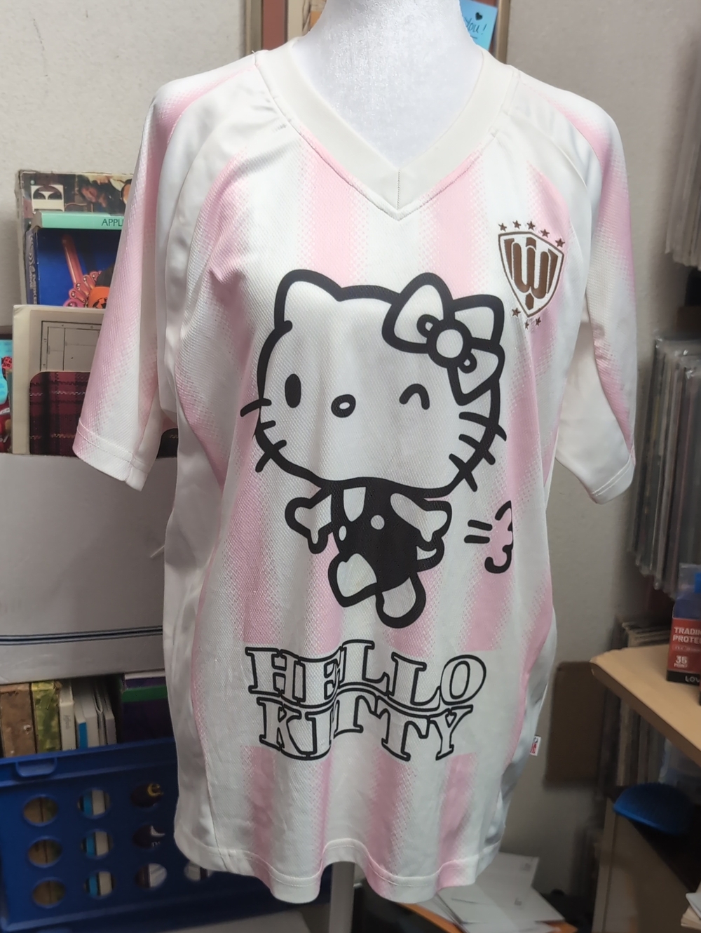 Hello Kitty Whoosis White & Light Pink Soccer Futbol ⚽ Jersey Top